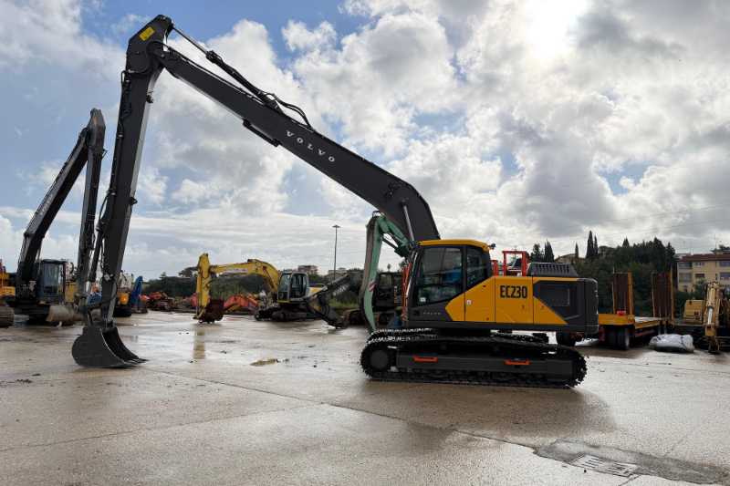 OmecoHub - Immagine VOLVO EC230F-LR